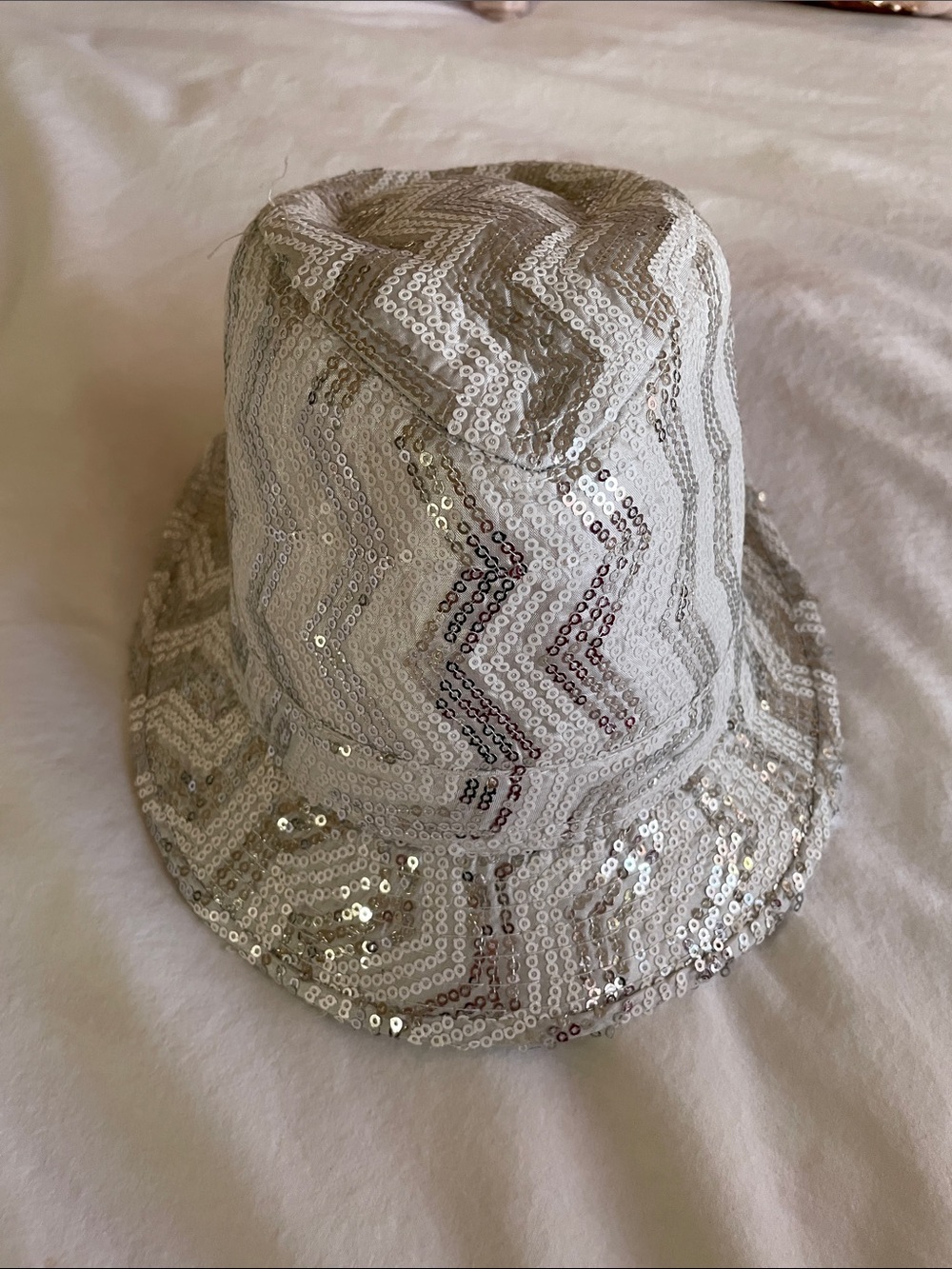 Sequined Wavy Silver White Fedora Hat Sparkle Beach Dance